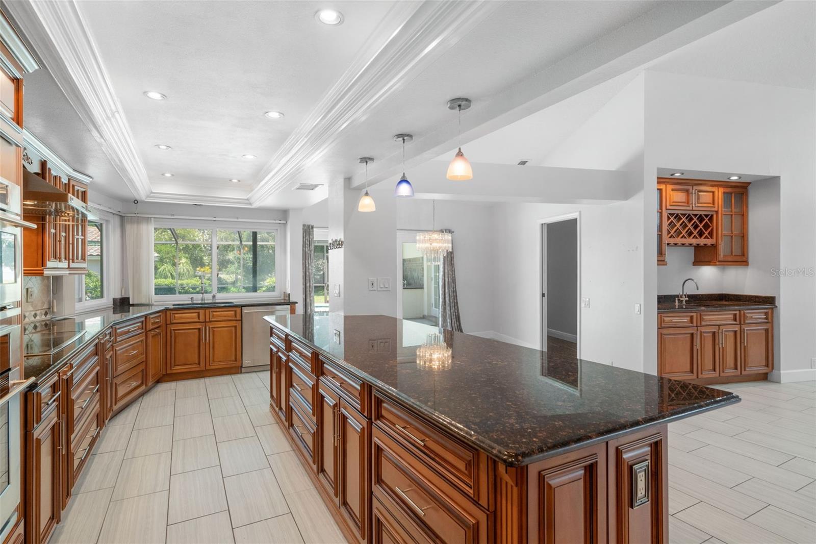 WEATHERSTONE - Residential