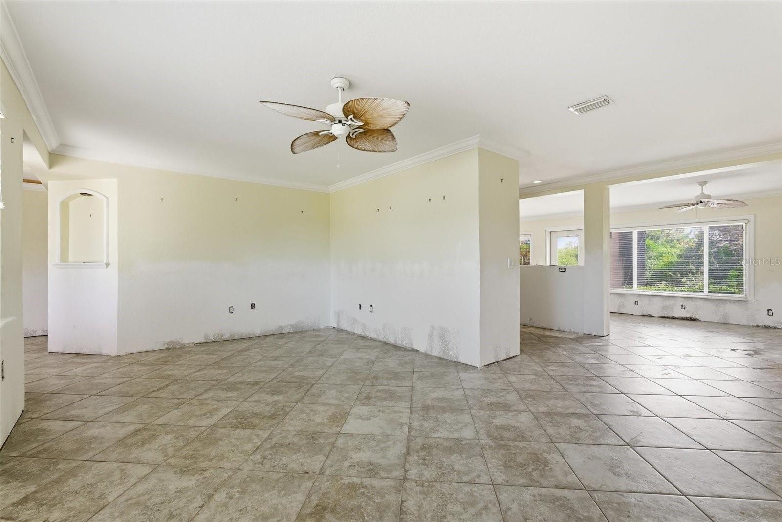 ENGLEWOOD GARDENS - Residential