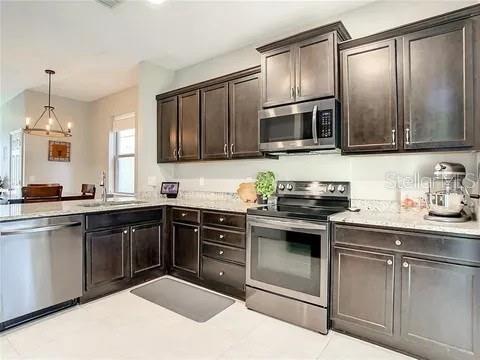 MAGNOLIA PARK SOUTHWEST G - Residential Lease