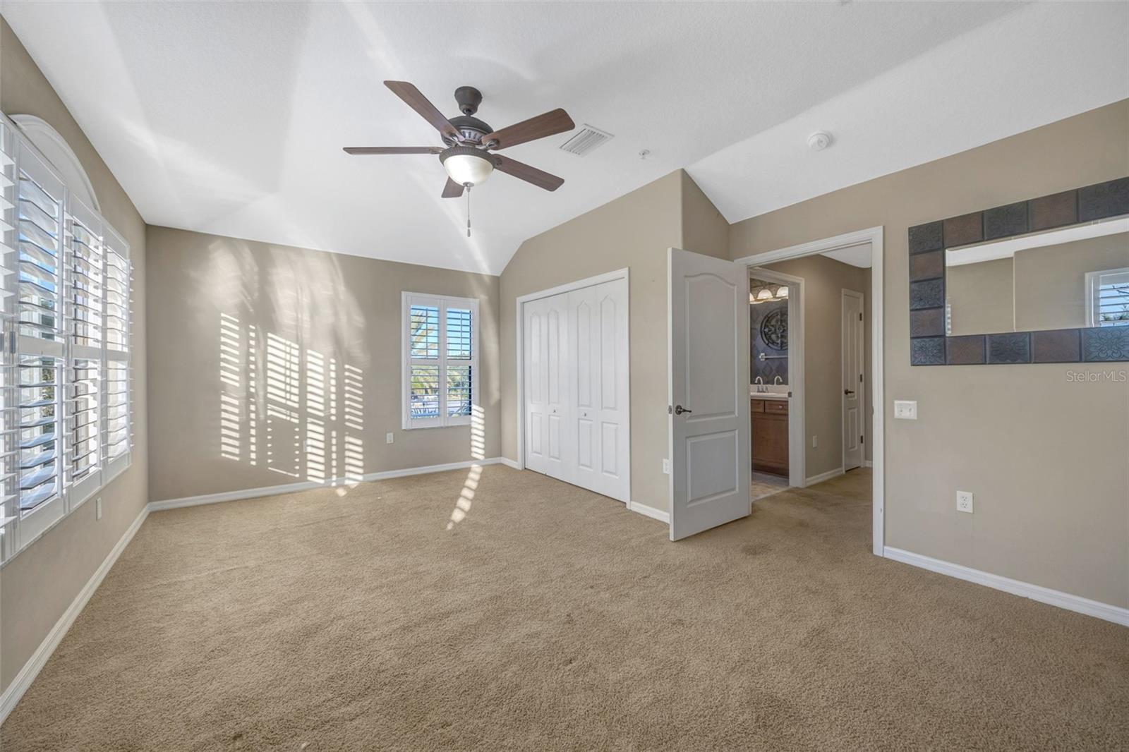 TOWNHOMES AT PELICAN POINTE - Residential