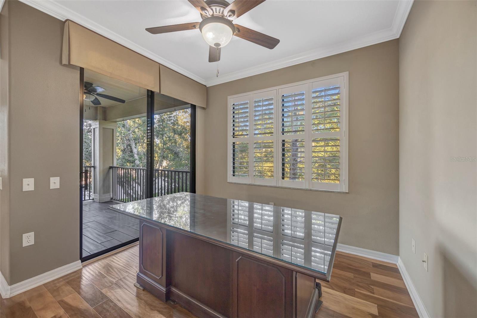 TOWNHOMES AT PELICAN POINTE - Residential