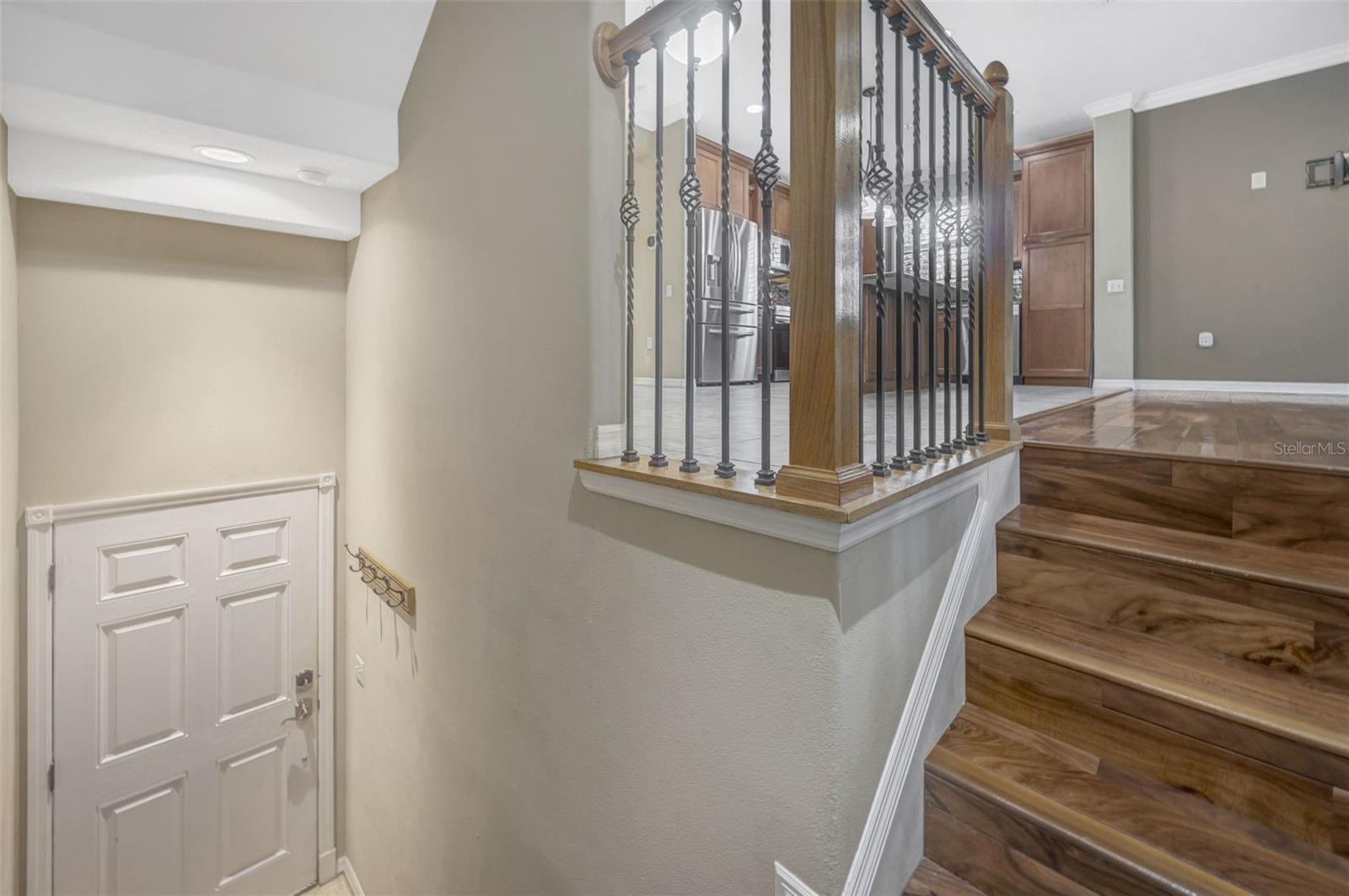 TOWNHOMES AT PELICAN POINTE - Residential