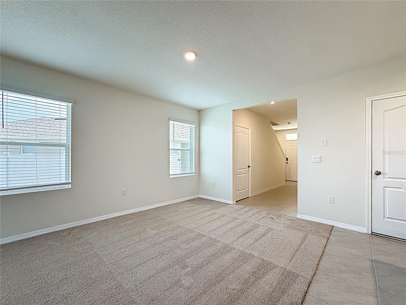 2692 REDDISH EGRET BEND