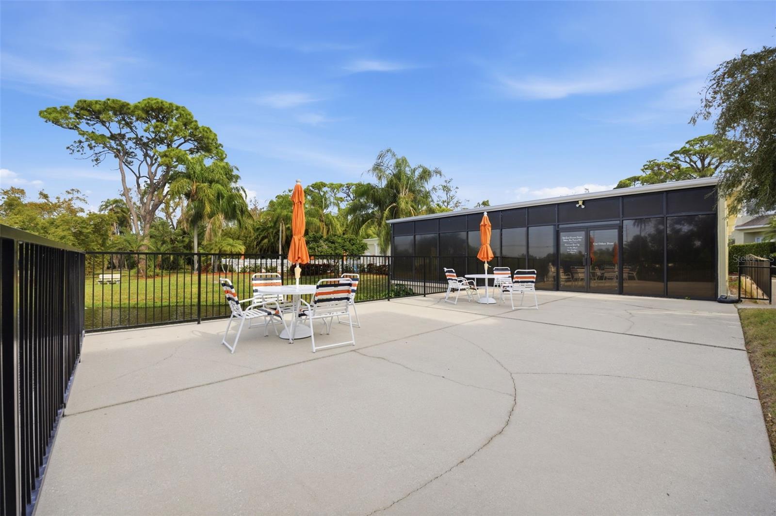 KAPOK GRAND - Residential