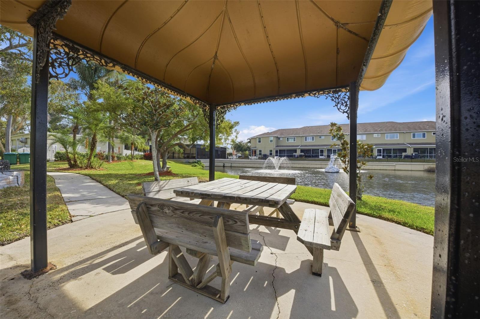 KAPOK GRAND - Residential