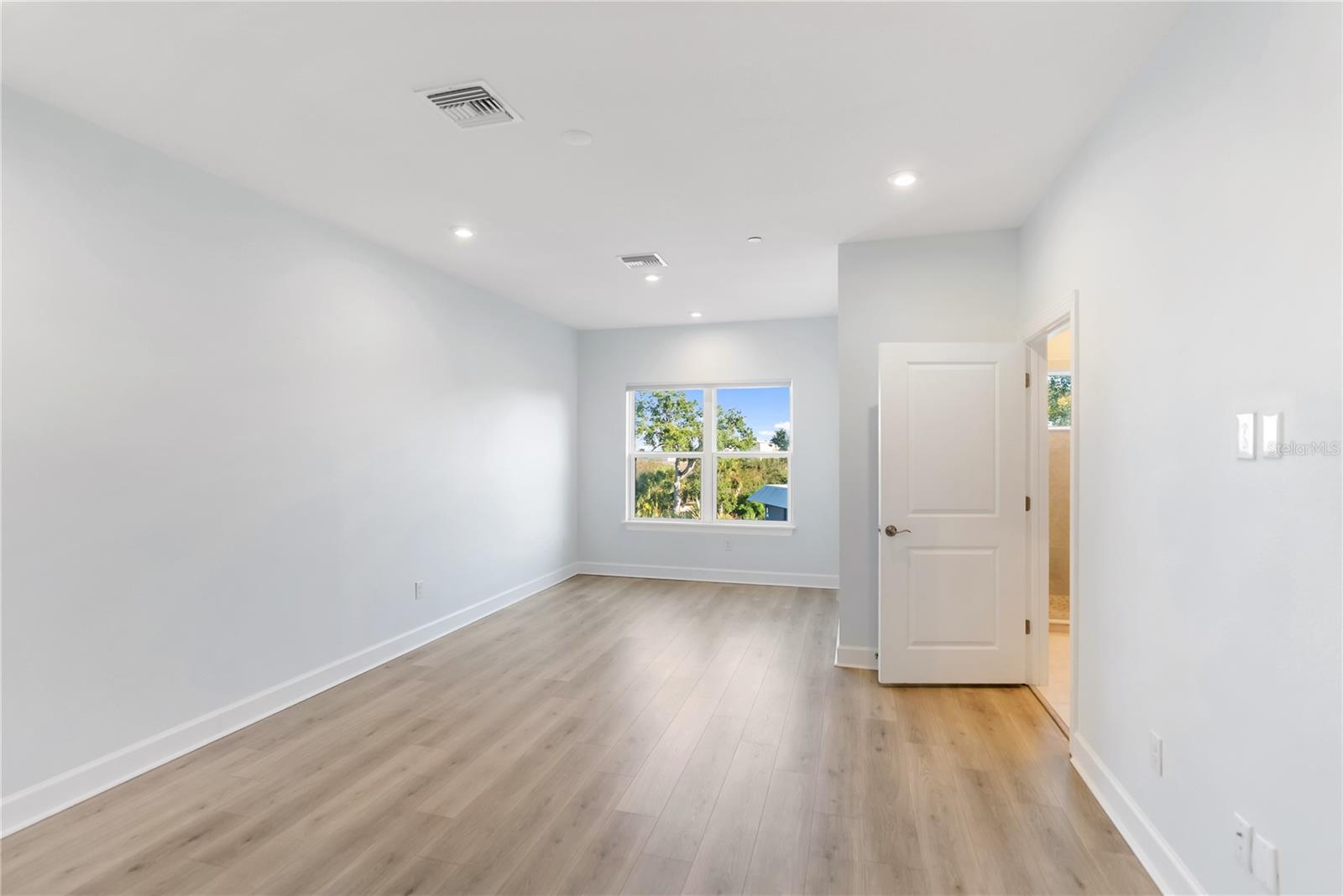 PHILLIPPI LNDGS C - Residential