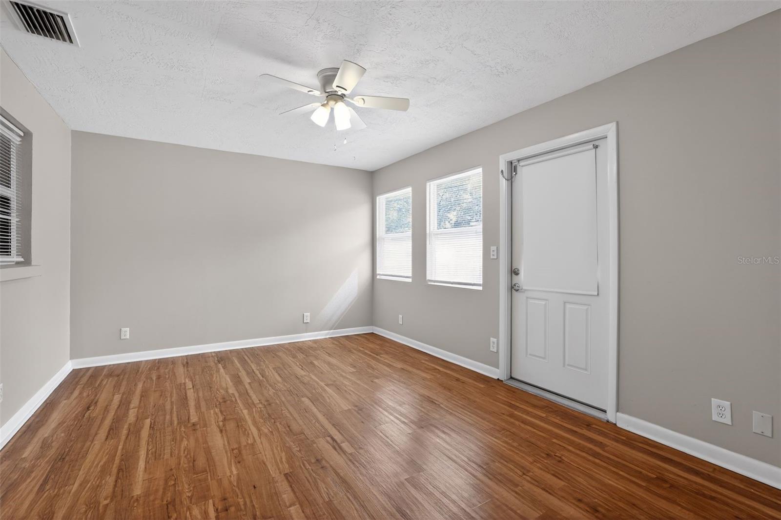 OAKHURST GROVES - Residential