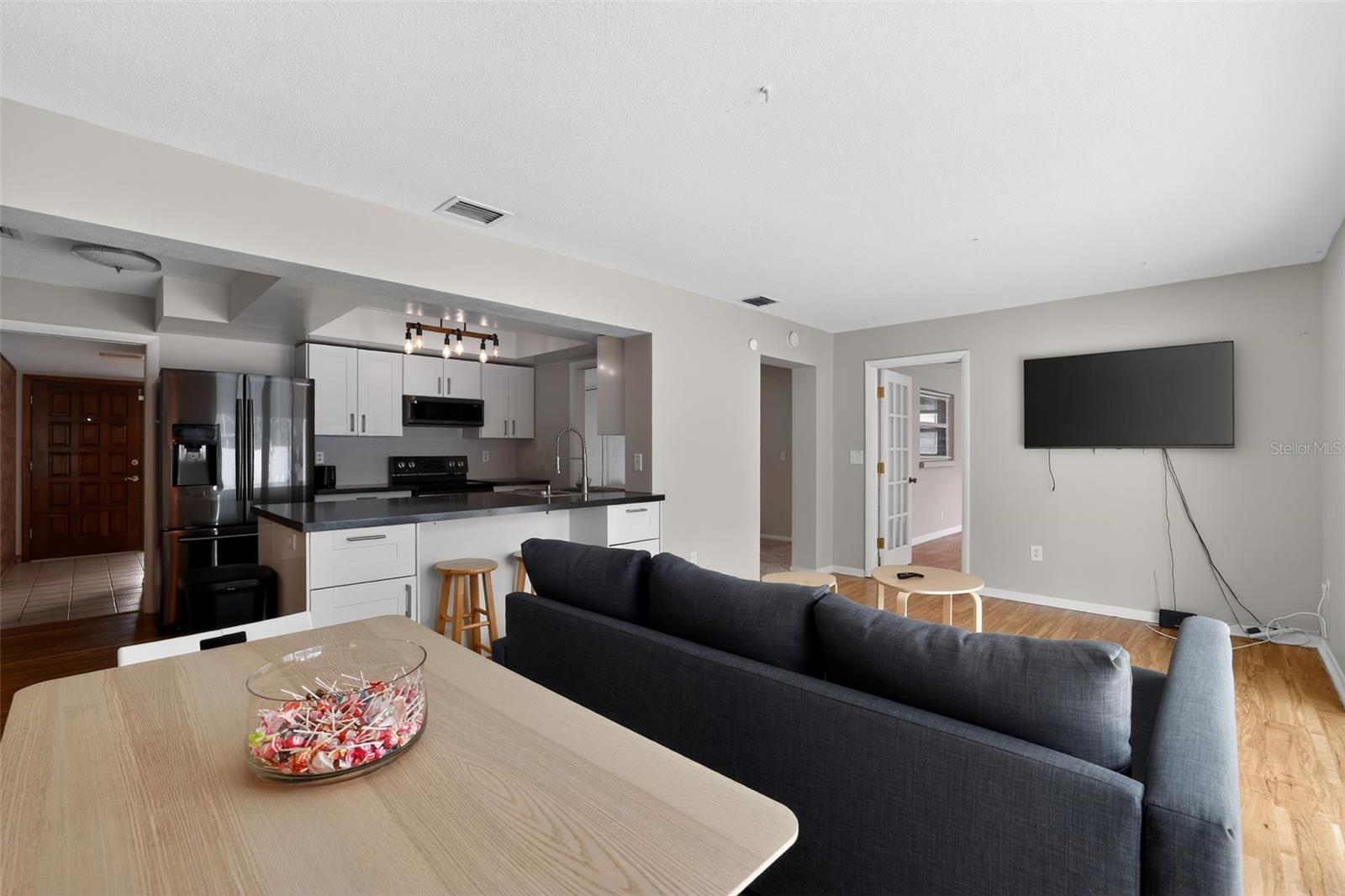 OAKHURST GROVES - Residential