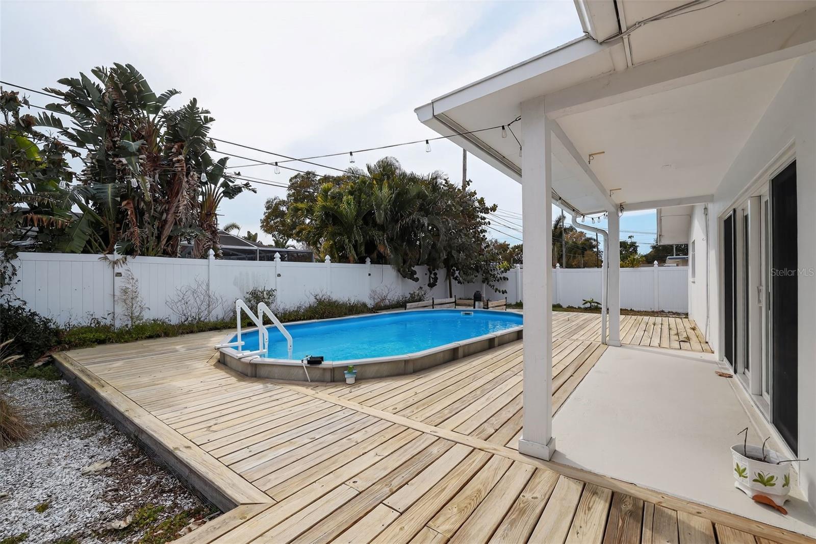 OAKHURST GROVES - Residential