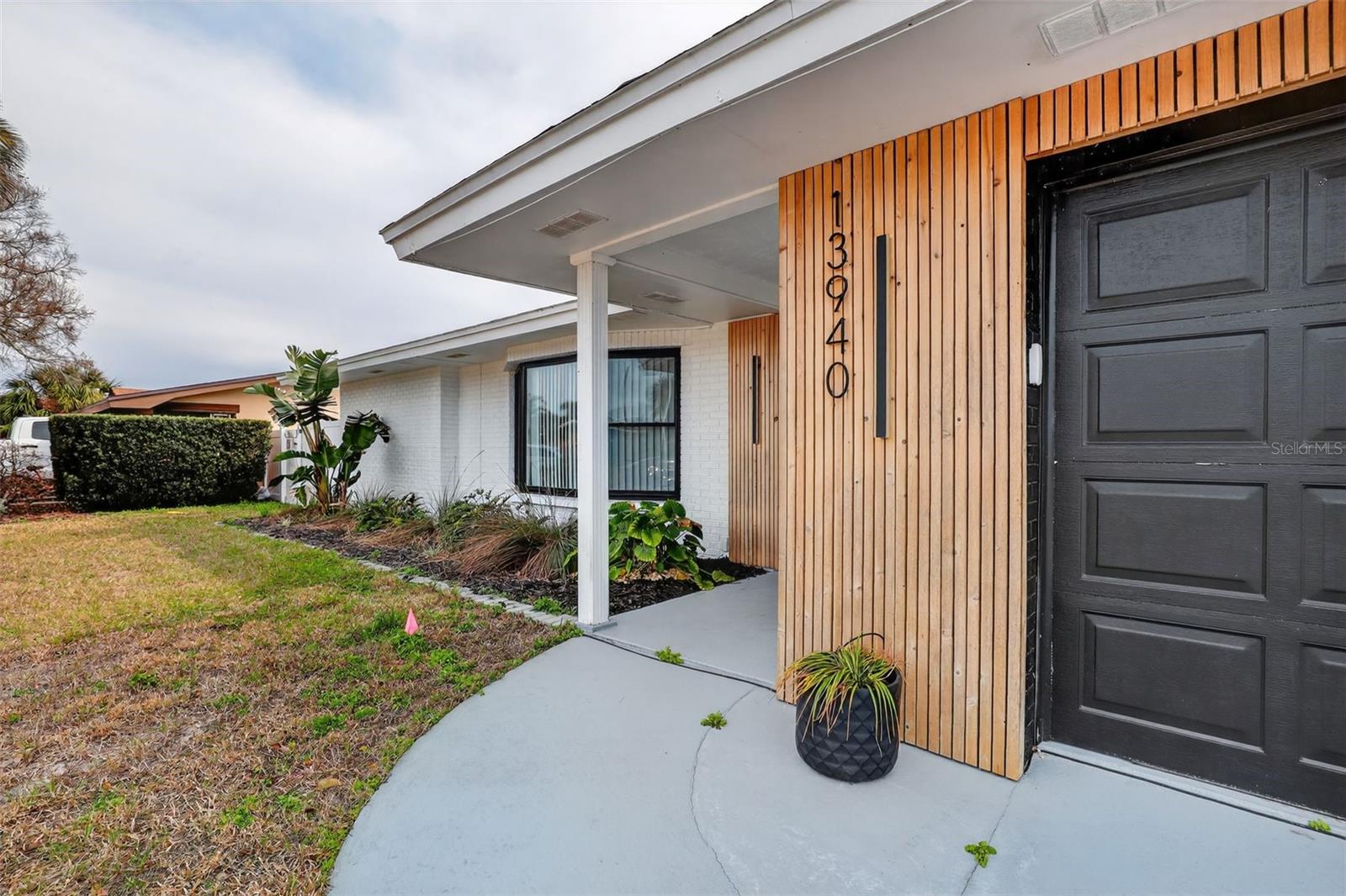 OAKHURST GROVES - Residential