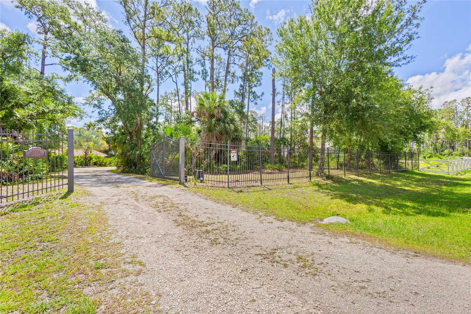 NORTH PORT CHARLOTTE ESTATES ADD 01 - Residential