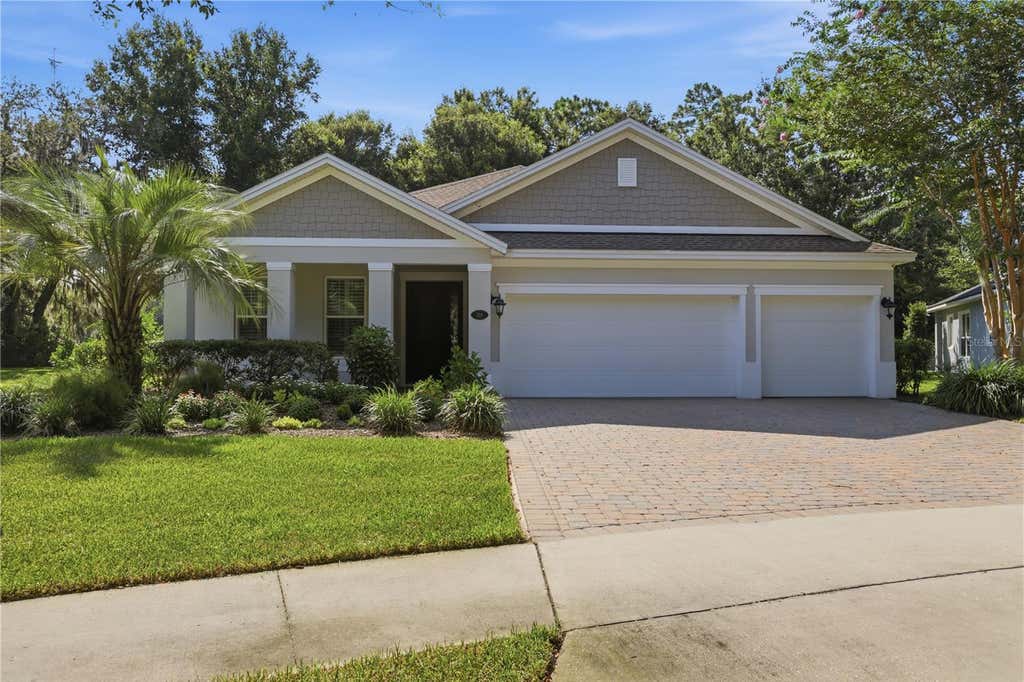 Photo of 108 Suffolk Ct, Deland, FL 32724 (MLS # V4950411)