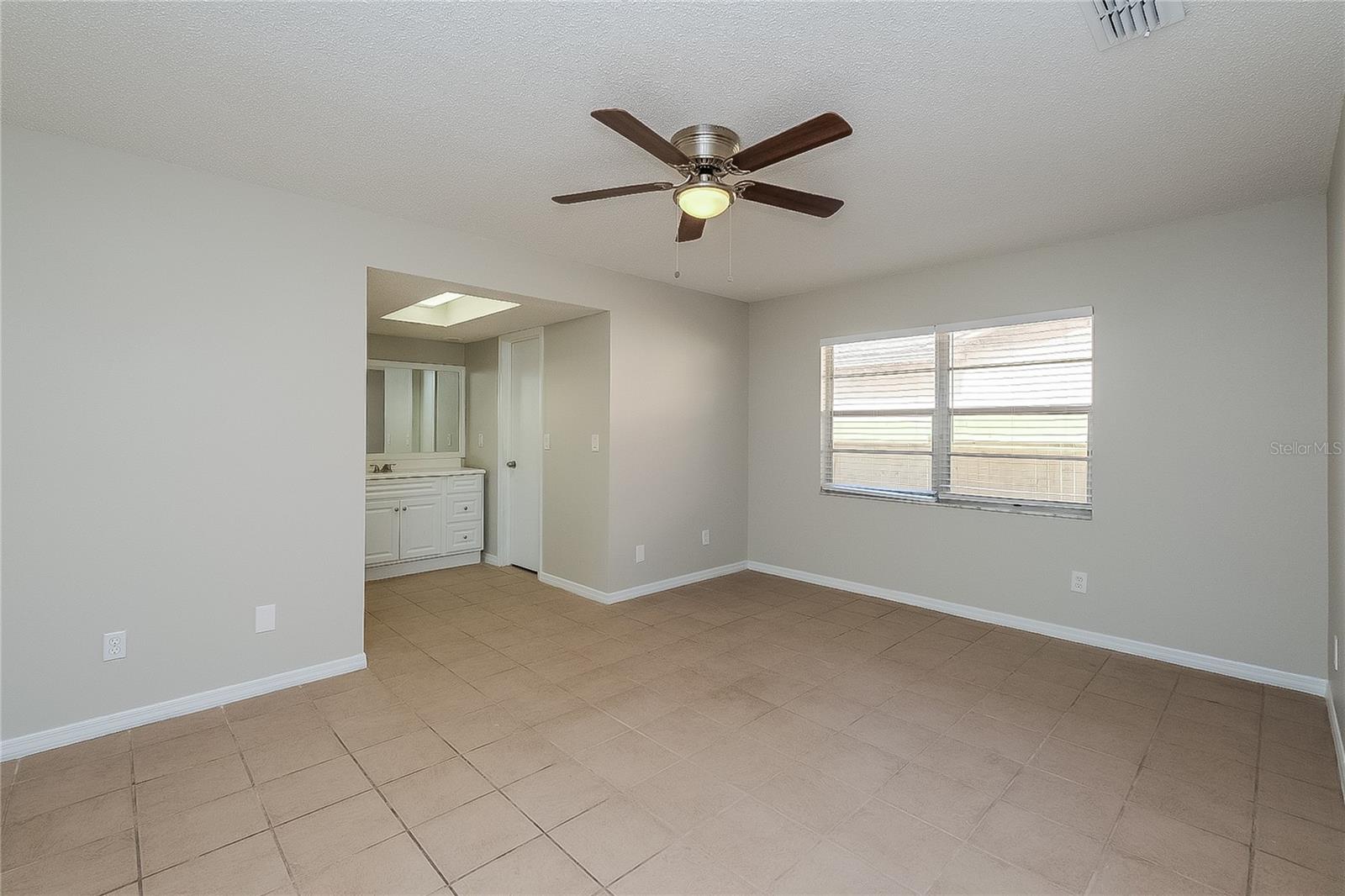 BRANDON GROVES SEC ONE - Residential Lease