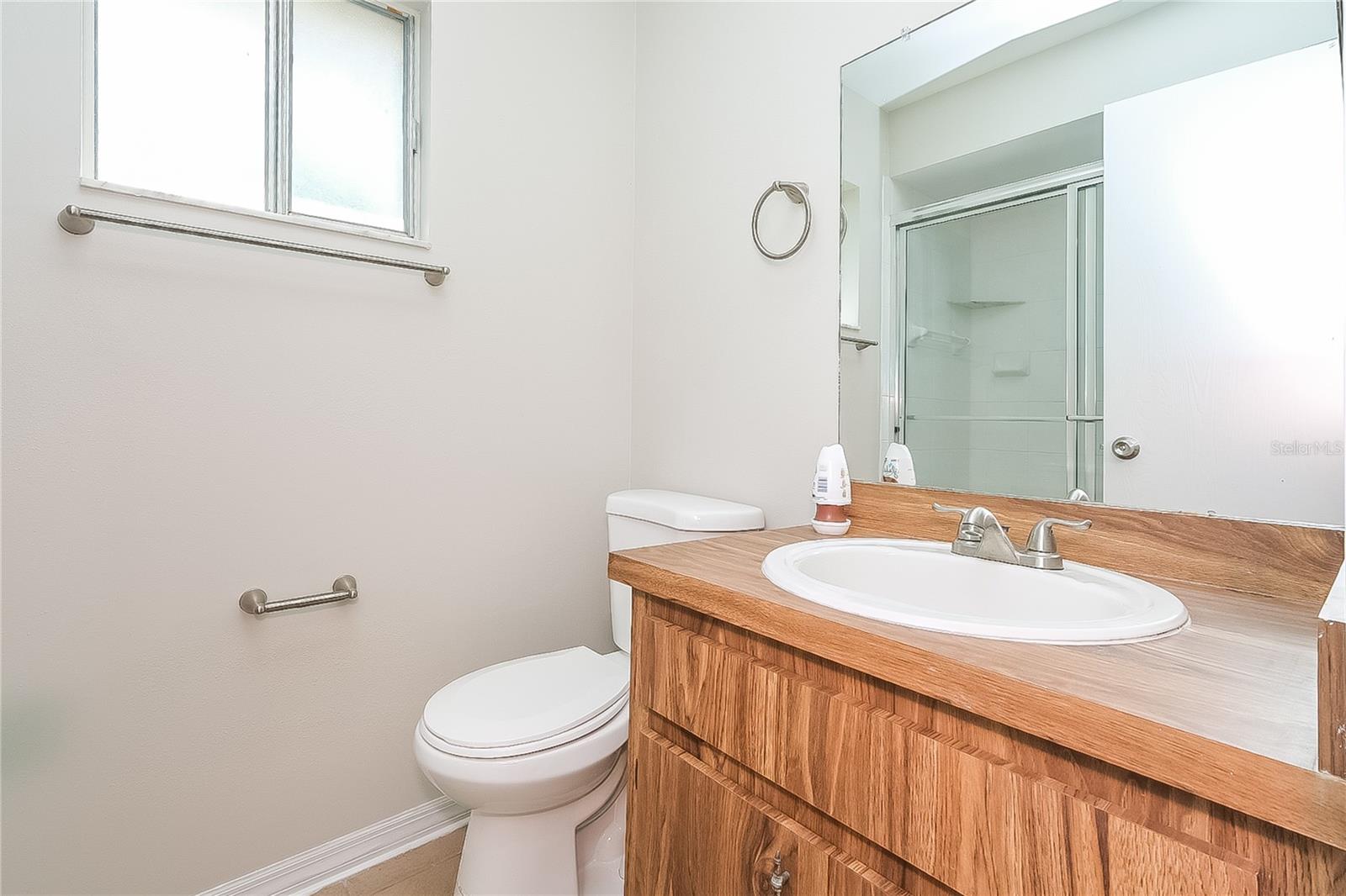BRANDON GROVES SEC ONE - Residential Lease