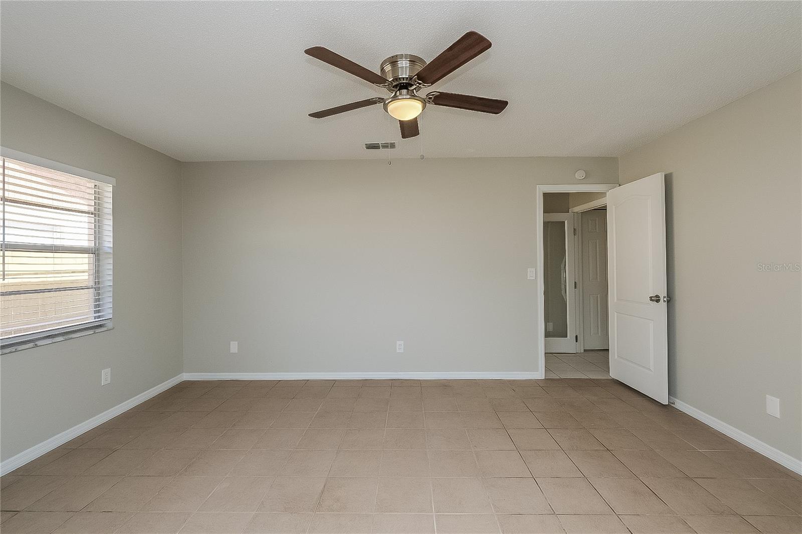 BRANDON GROVES SEC ONE - Residential Lease