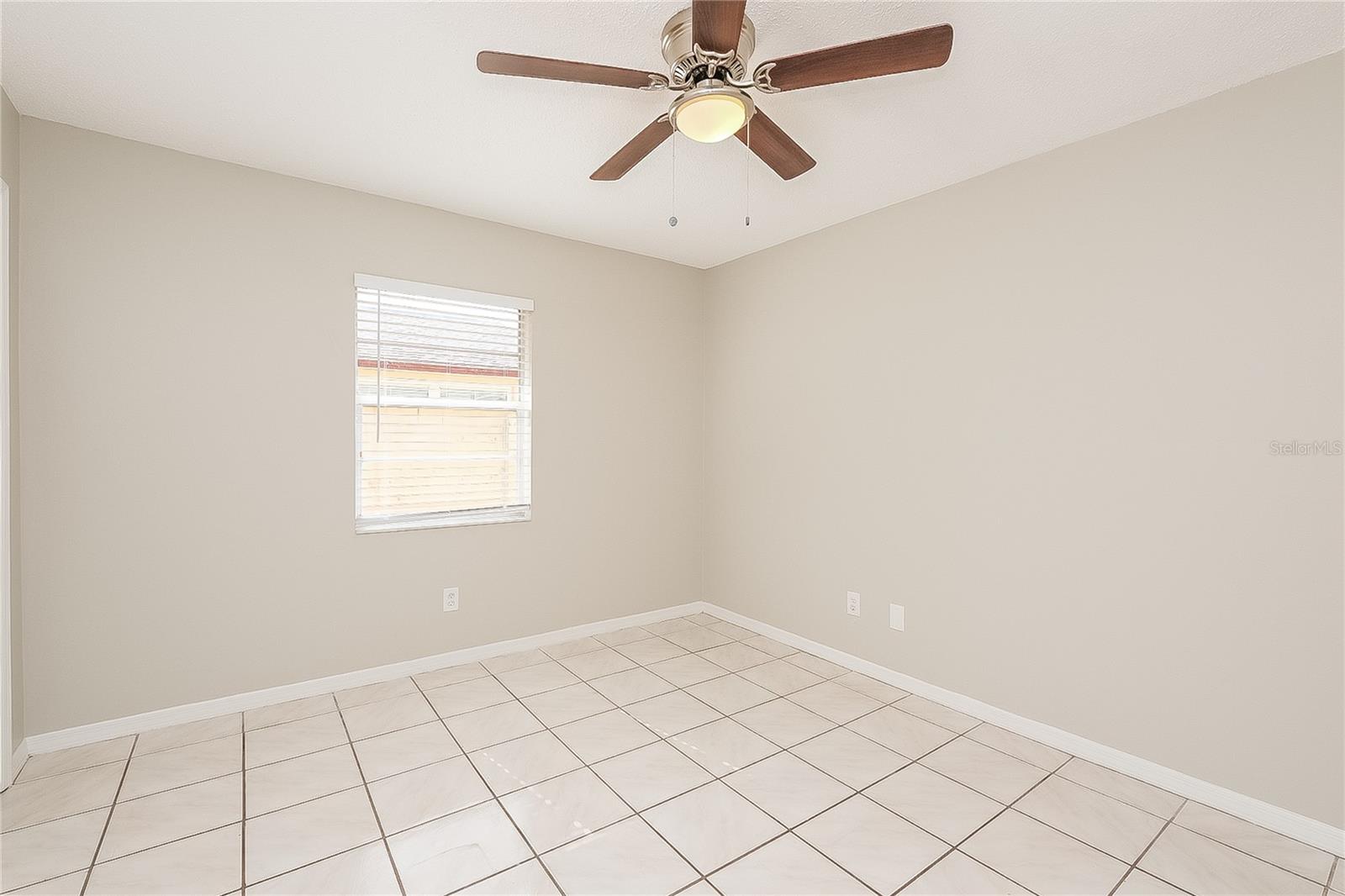BRANDON GROVES SEC ONE - Residential Lease