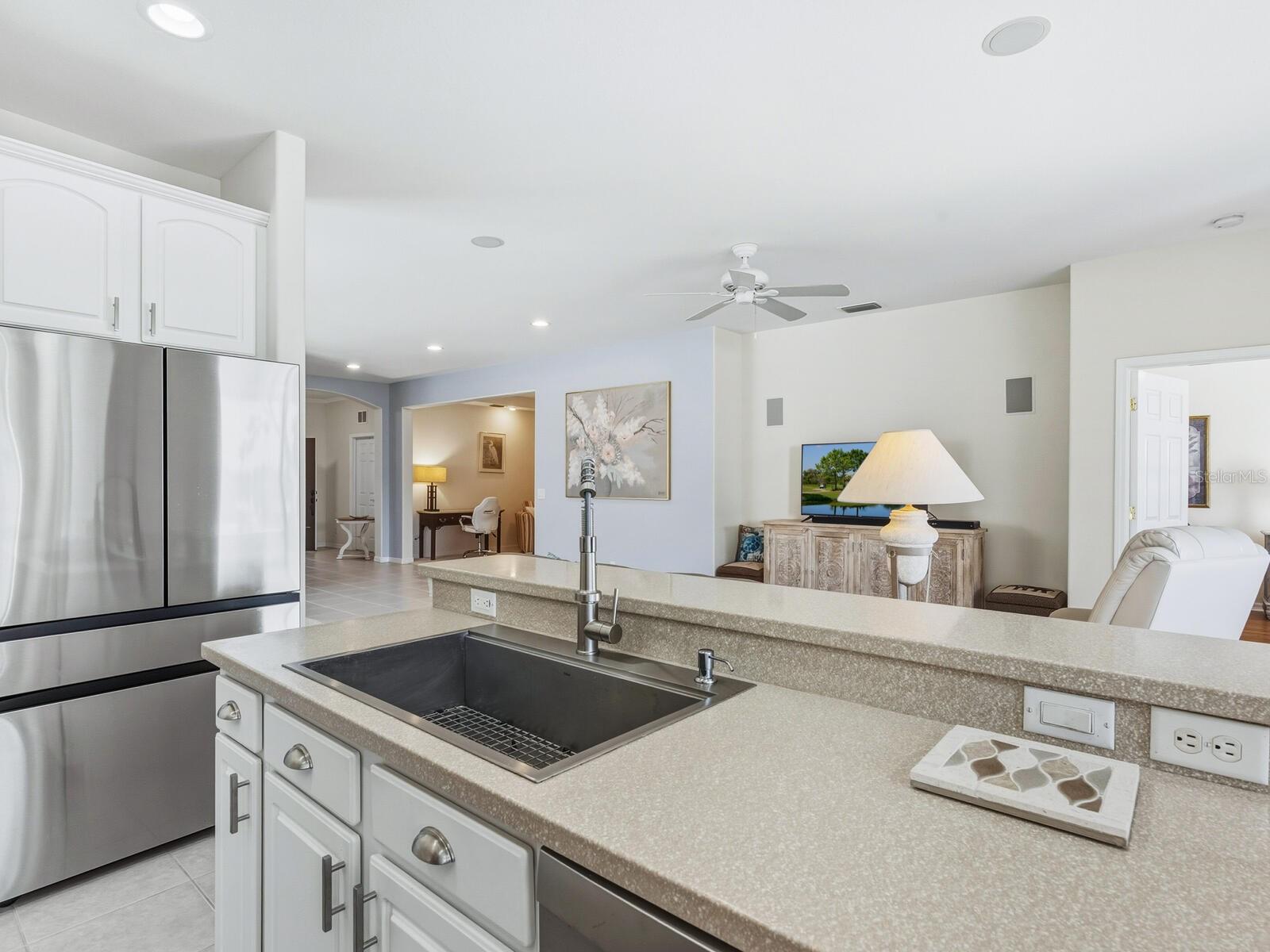 VENETIAN FALLS PH 1 - Residential