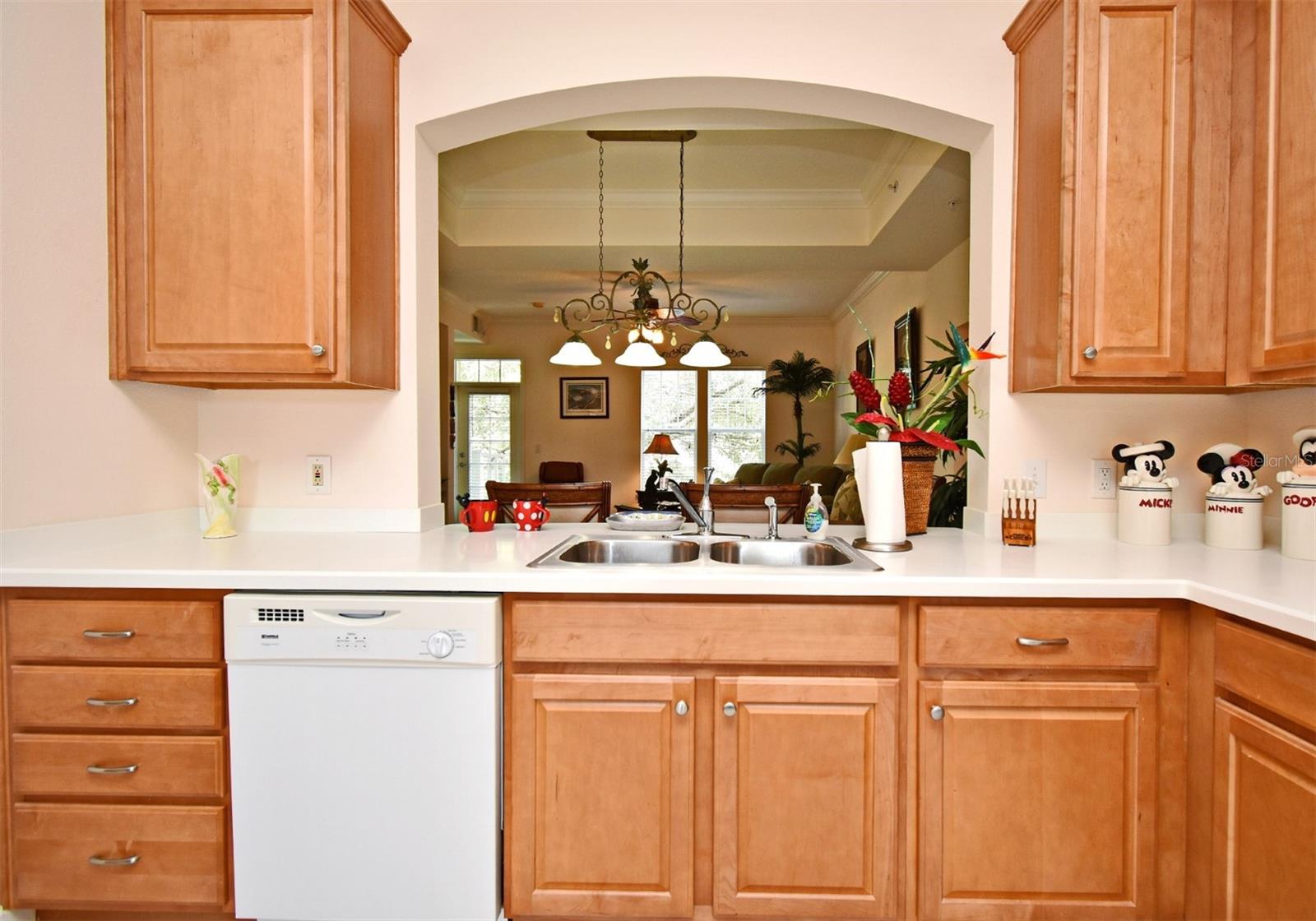 ARTISAN CLUB CONDO PH 1 - Residential