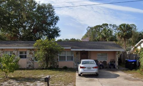 Photo of 4930 Hernandes Drive, Orlando, FL 32808 (MLS # G5100017)