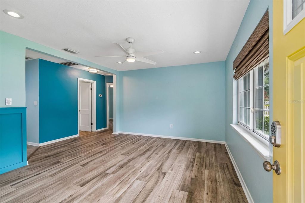 Photo of 1304 E Knollwood Street, Tampa, FL 33604 (MLS # TB8507912)