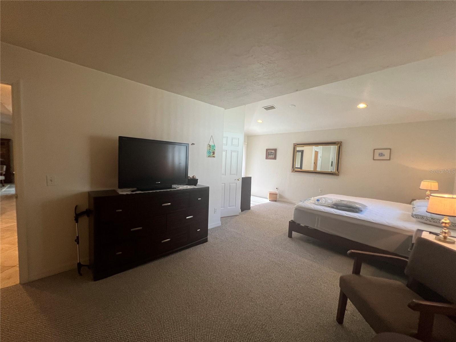 PORT CHARLOTTE SEC 013 - Residential Lease