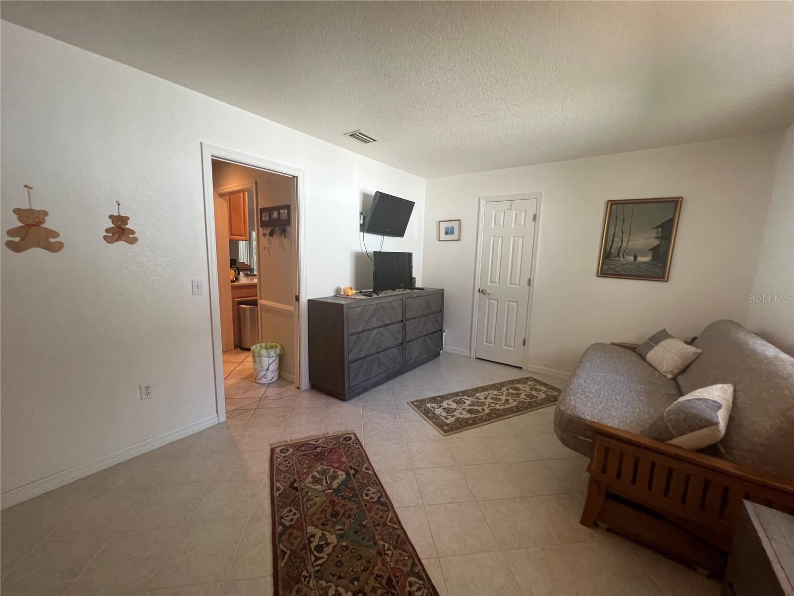 PORT CHARLOTTE SEC 013 - Residential Lease