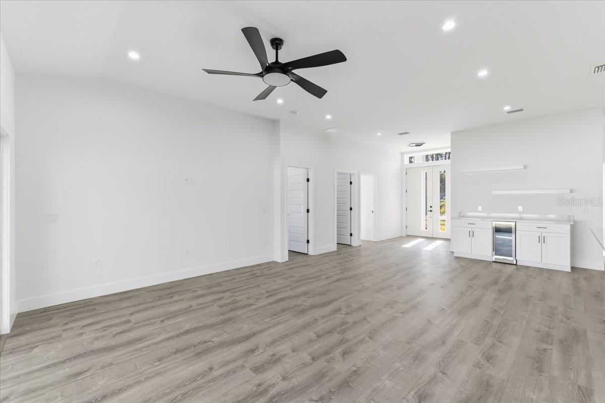 PALM HARBOR - Residential