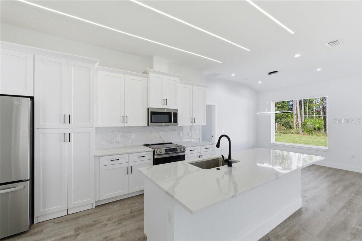 PALM HARBOR - Residential