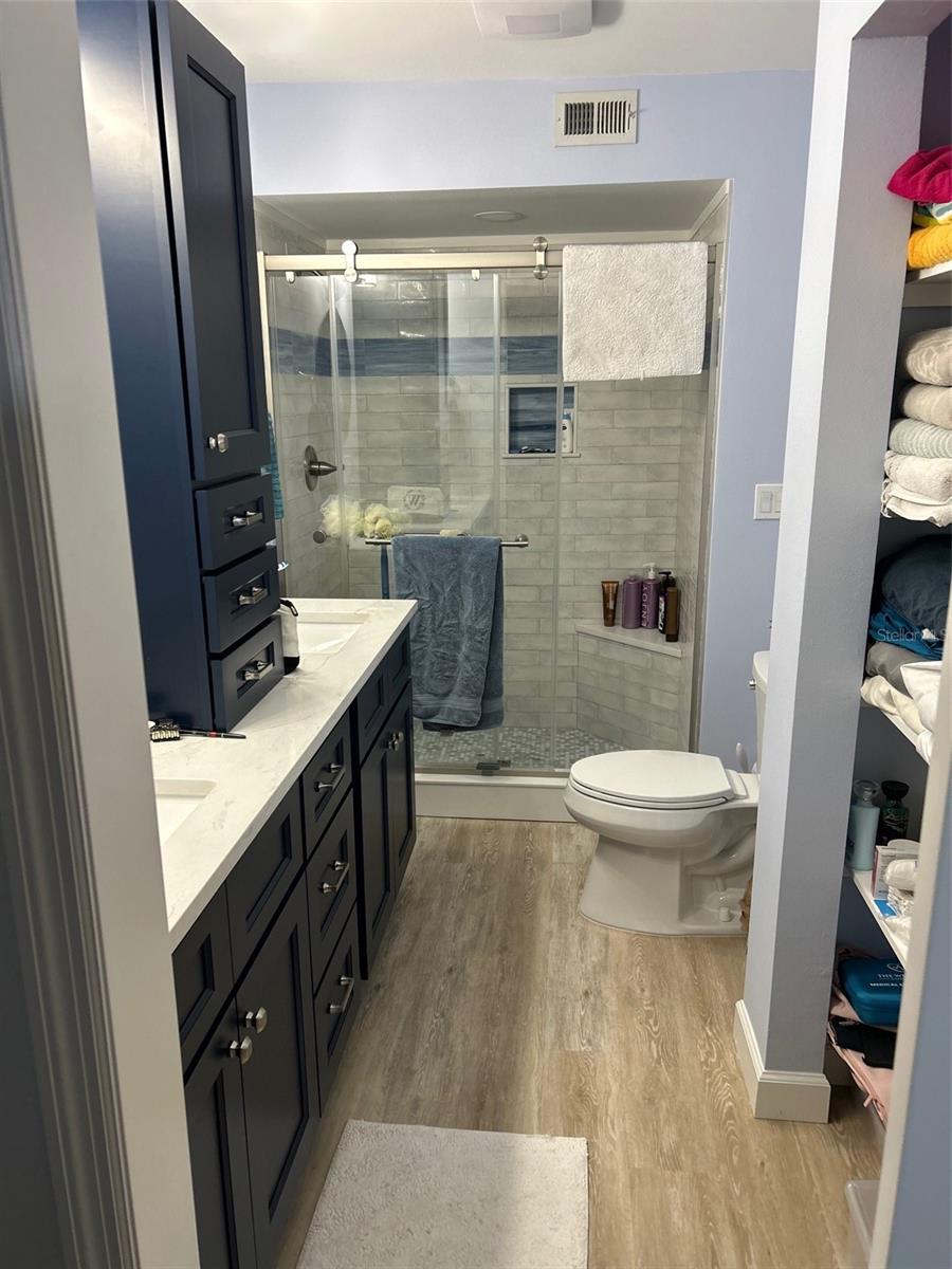 BOUCHELLE ISLAND CONDO - Residential