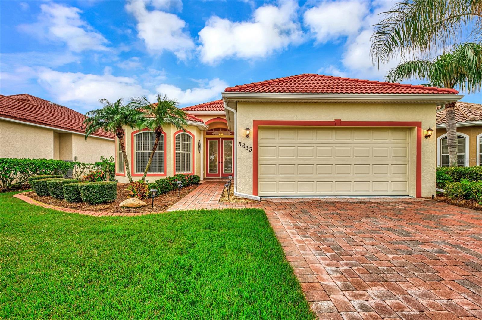 HERON CREEK - Residential