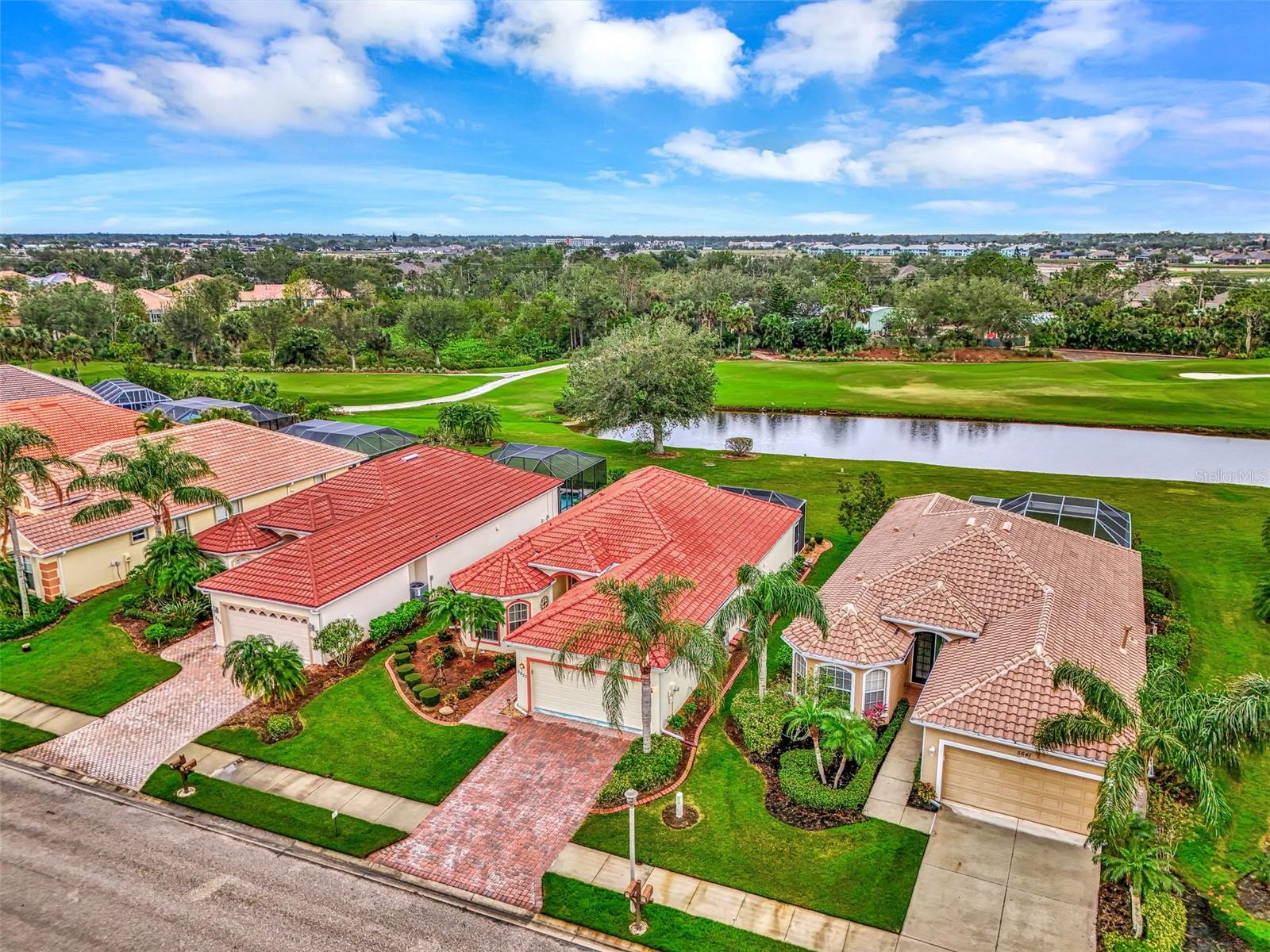5633 WHISPERING OAKS DRIVE