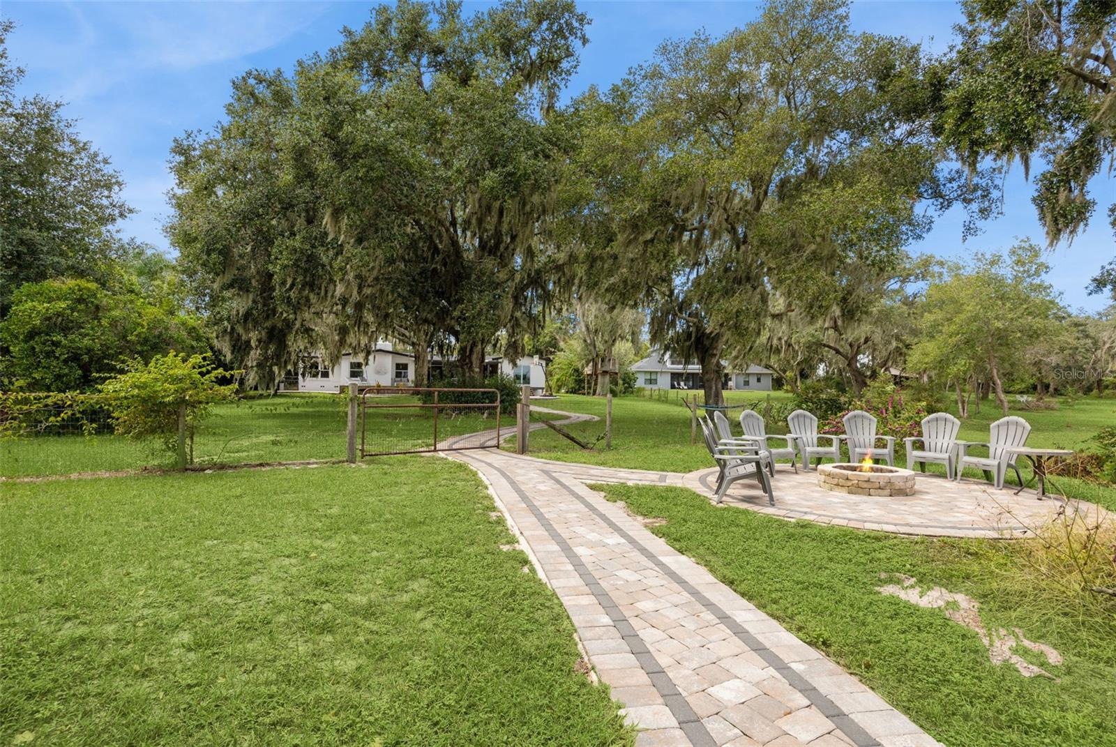 LAKE AVALON HEIGHTS - Residential