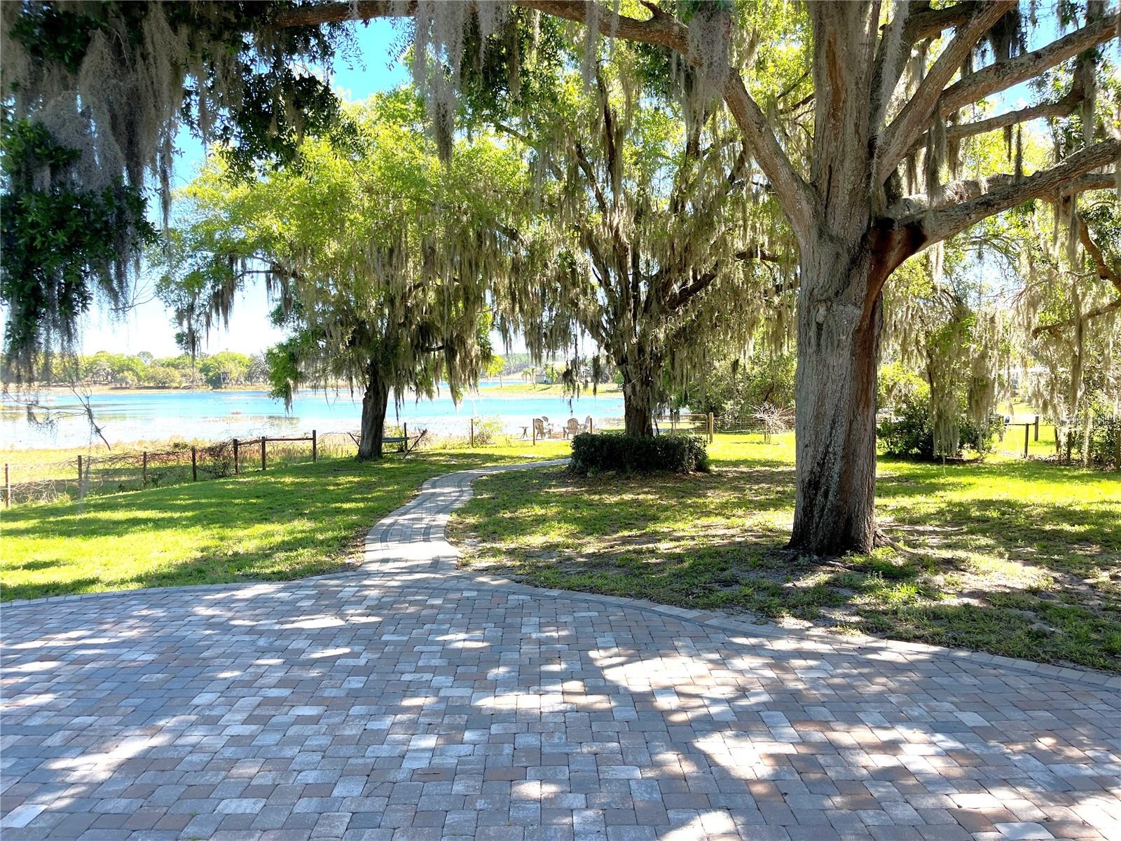 LAKE AVALON HEIGHTS - Residential