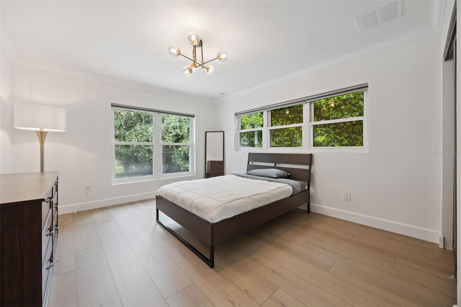 LAKE AVALON HEIGHTS - Residential