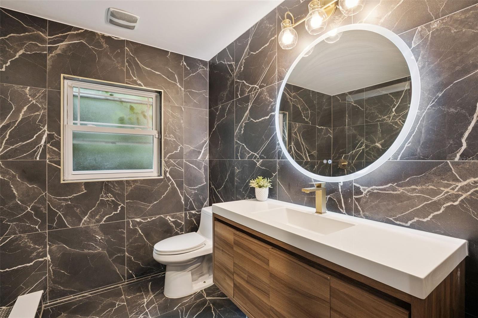 LAKE AVALON HEIGHTS - Residential