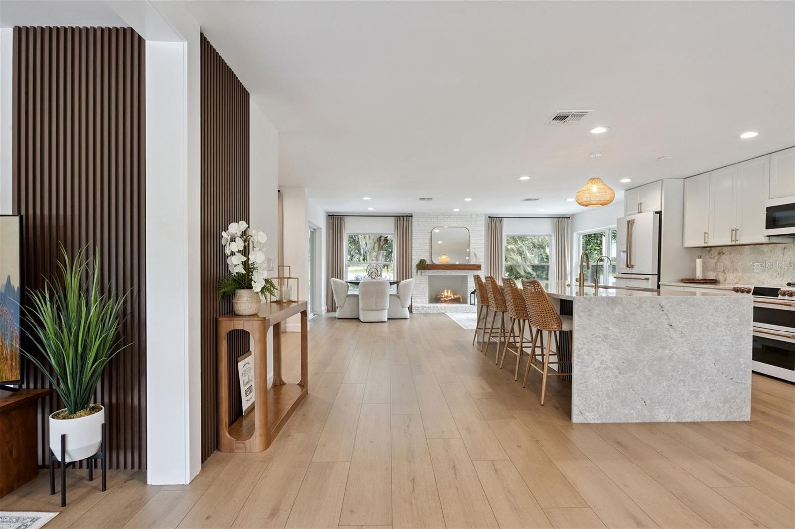 LAKE AVALON HEIGHTS - Residential