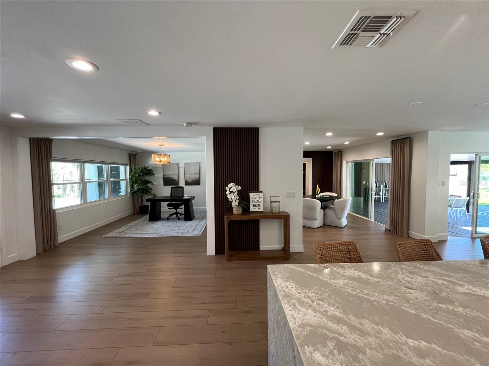 LAKE AVALON HEIGHTS - Residential