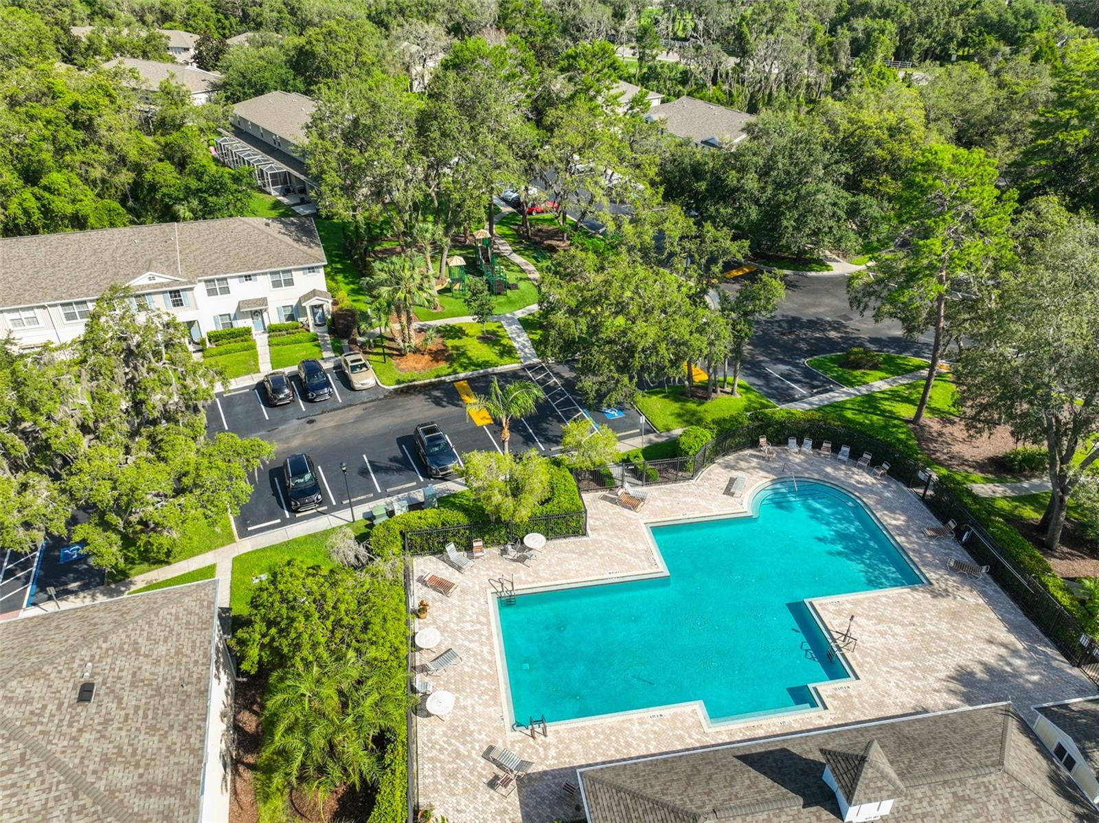 FISHHAWK RANCH TWNHMS PH - Residential