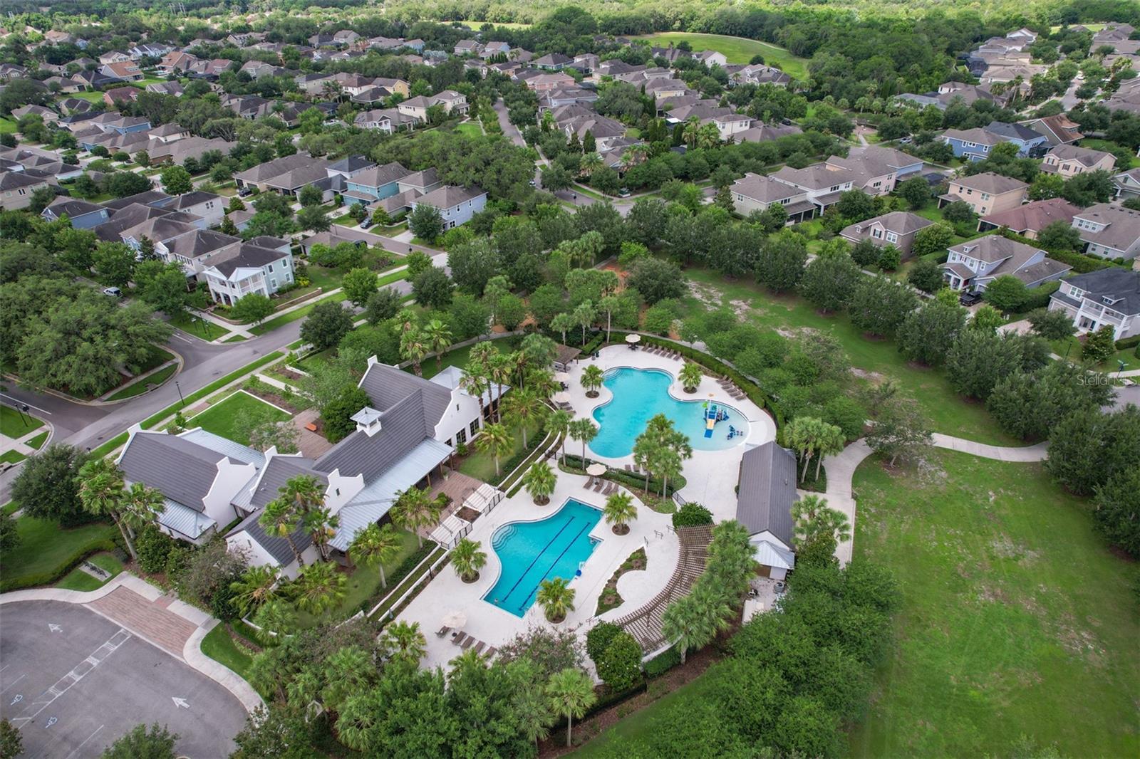 FISHHAWK RANCH TWNHMS PH - Residential