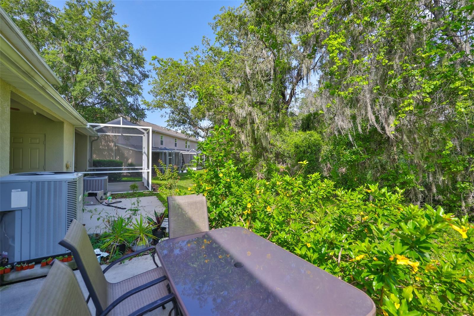 FISHHAWK RANCH TWNHMS PH - Residential