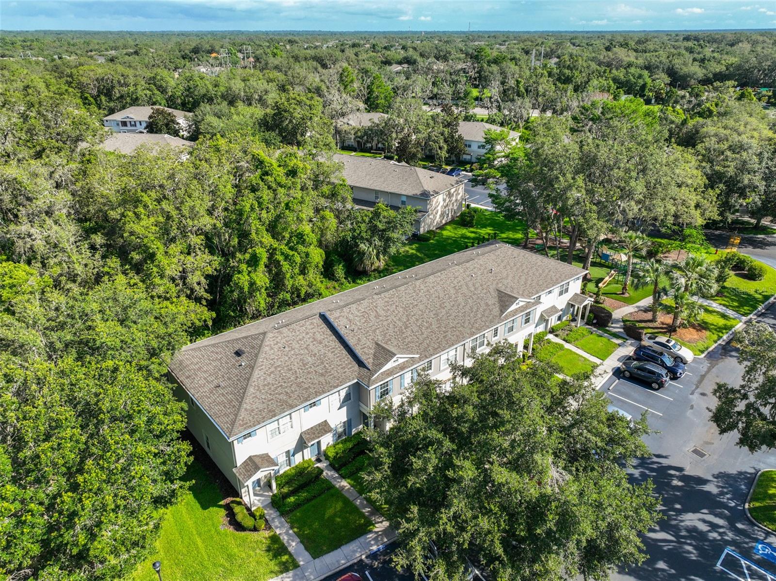 FISHHAWK RANCH TWNHMS PH - Residential