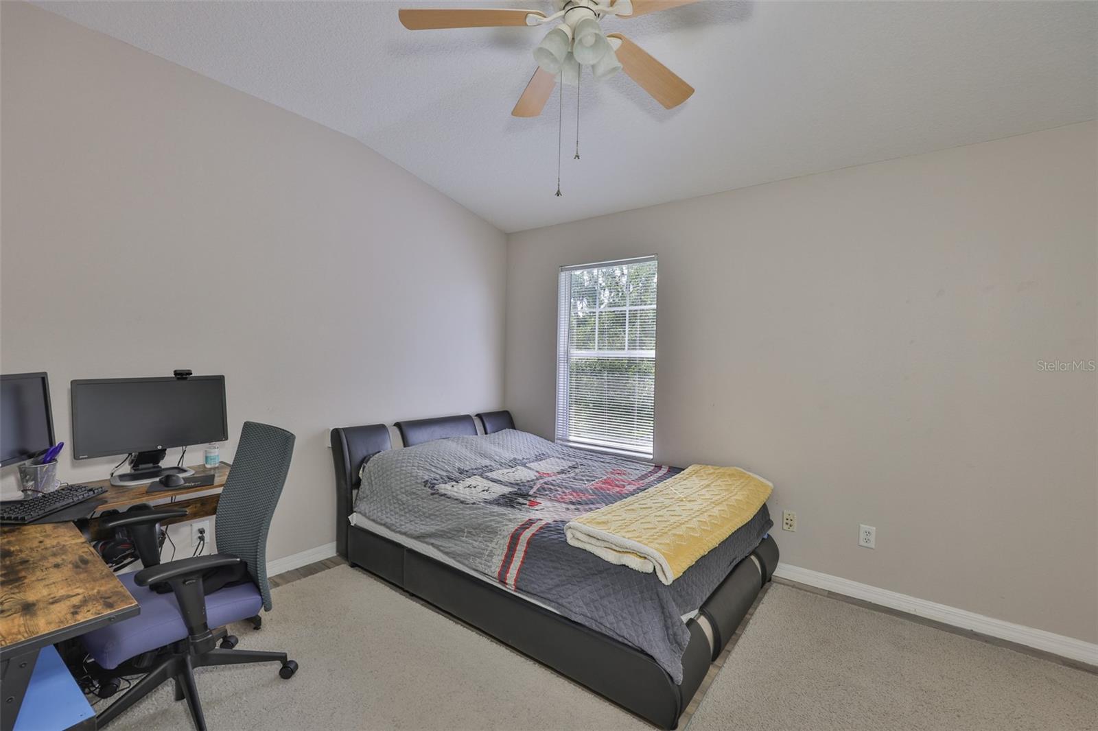 FISHHAWK RANCH TWNHMS PH - Residential