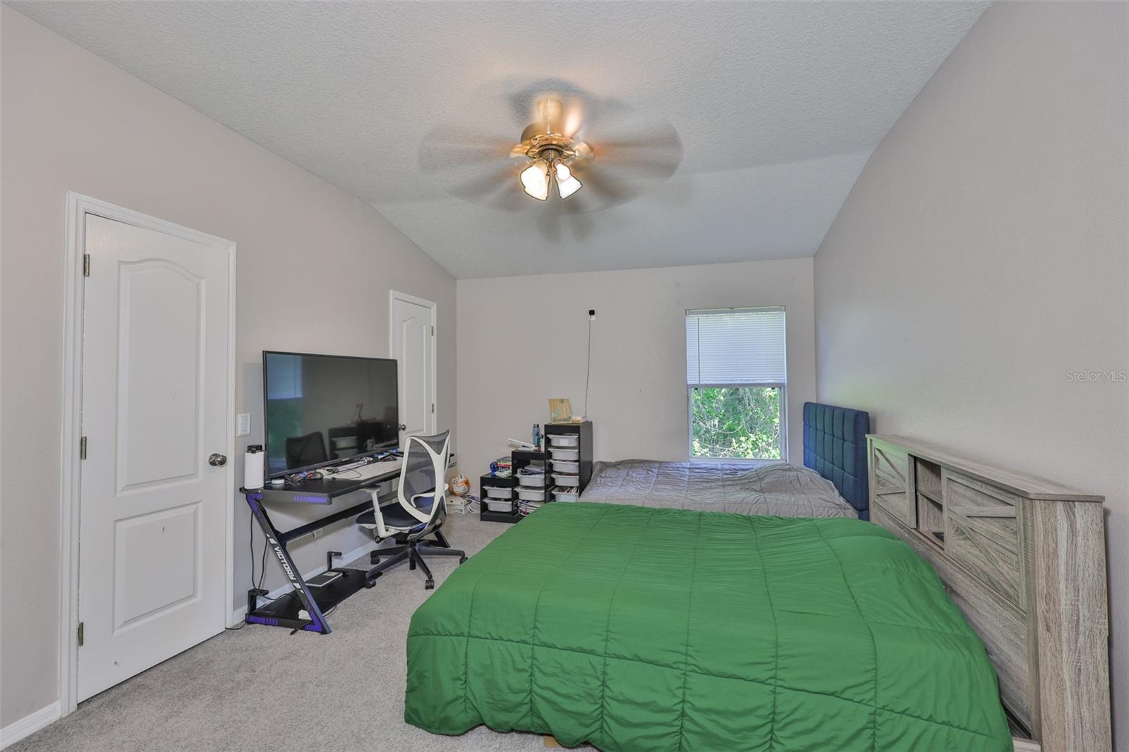 FISHHAWK RANCH TWNHMS PH - Residential