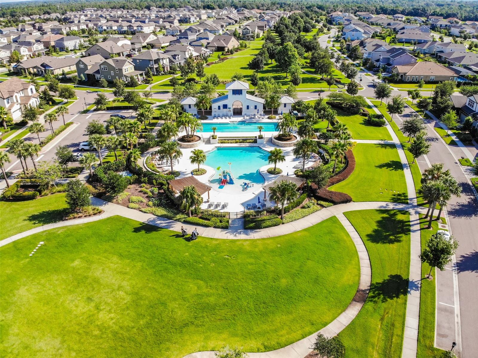 FISHHAWK RANCH TWNHMS PH - Residential