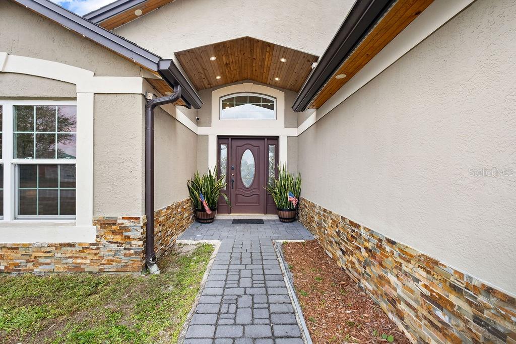 4021 SPRING BREEZE DRIVE