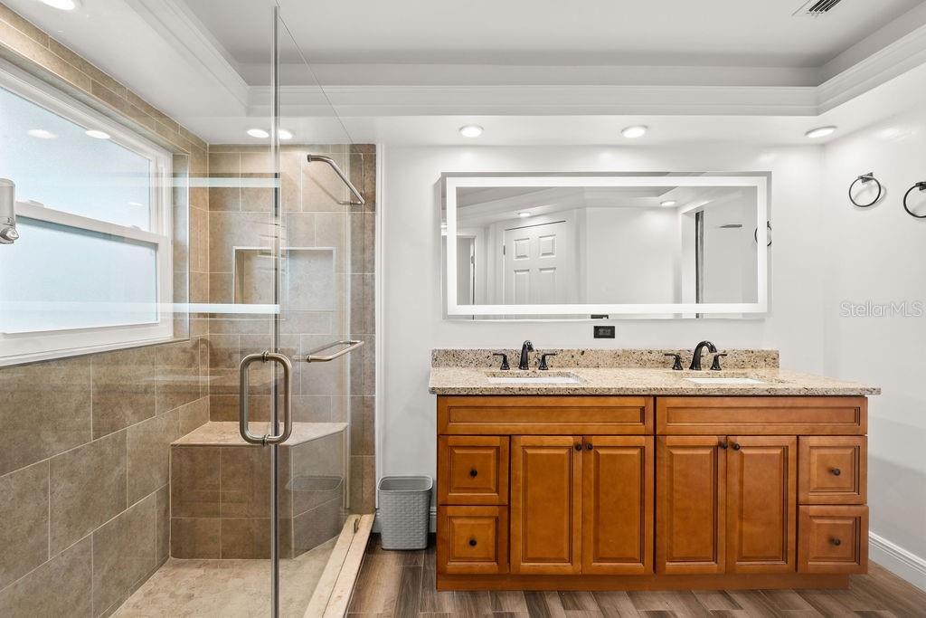 SPRING VILLAGE - Residential