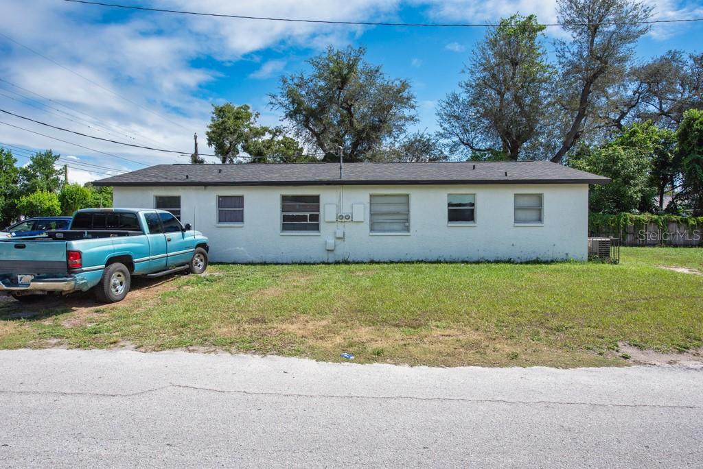 TAMPA OVERLOOK - Residential Income