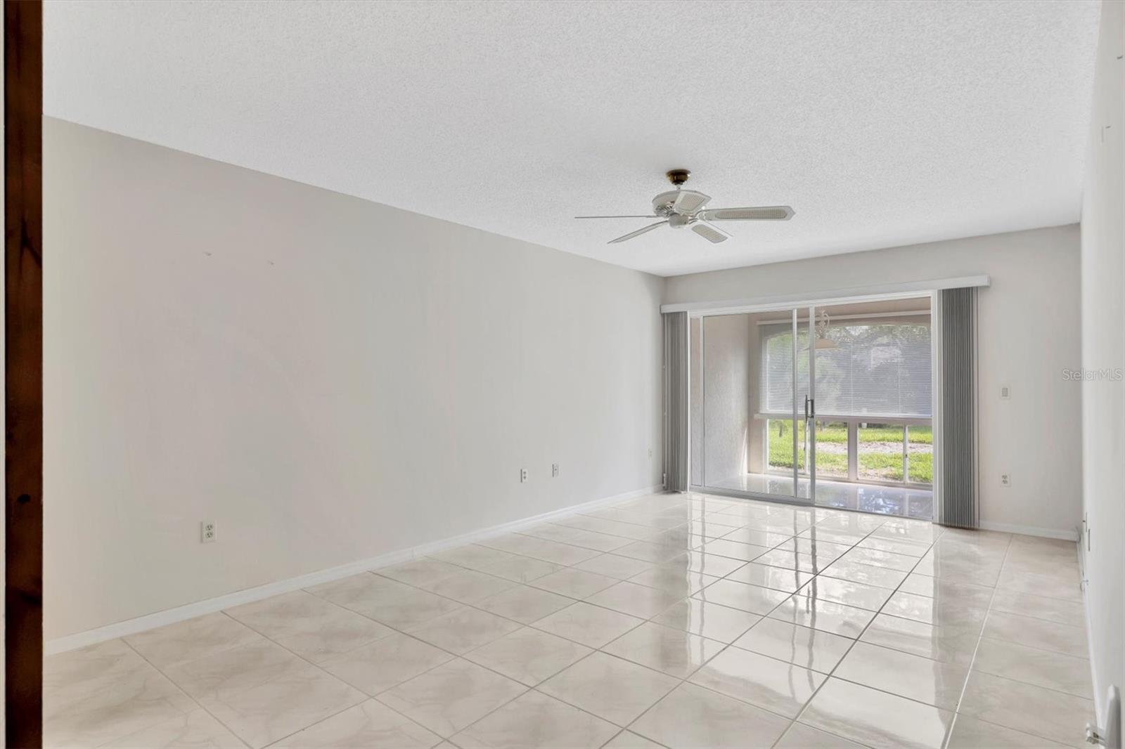 OAKLEY GREEN - Residential