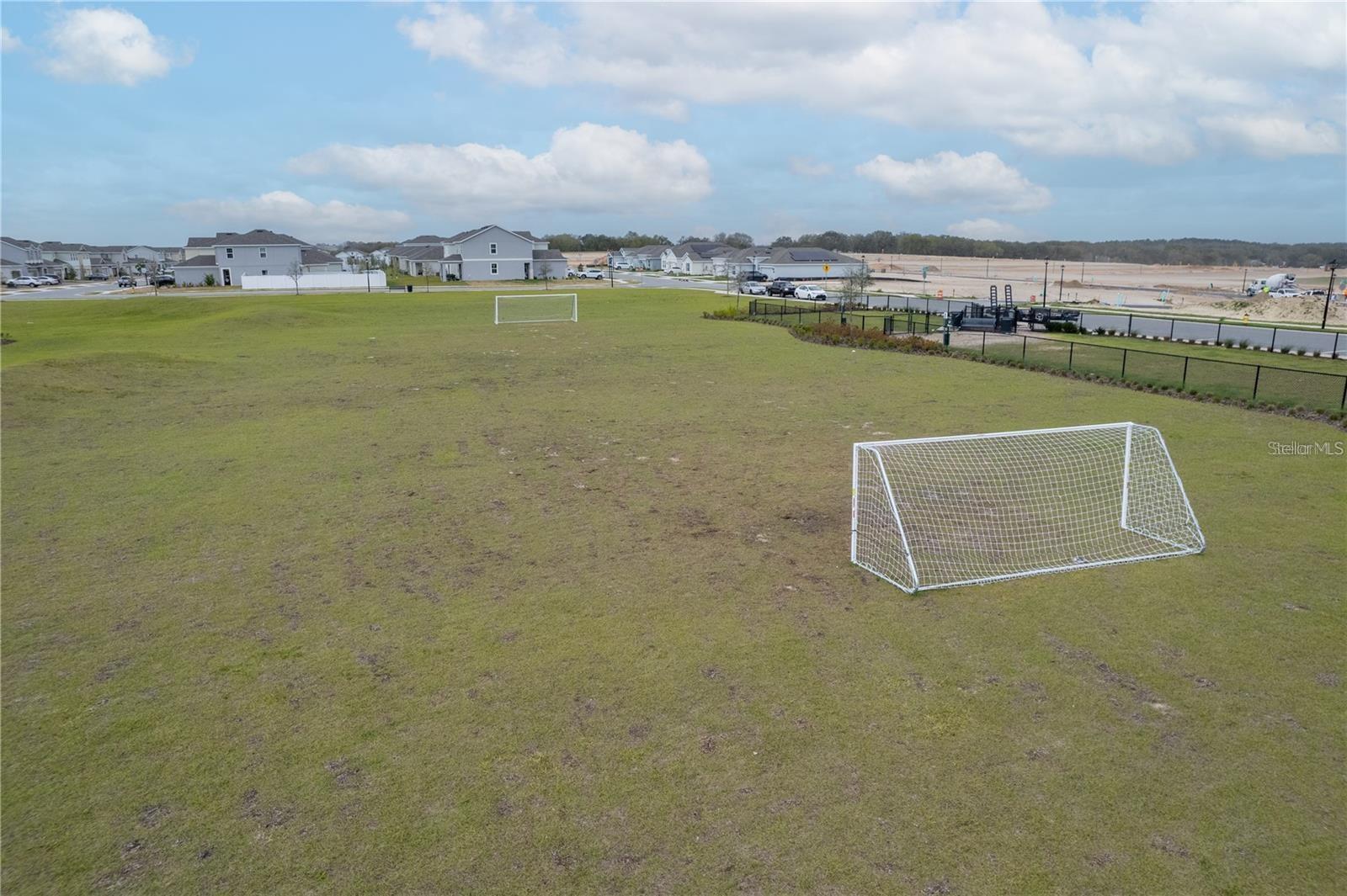 TRINITY LAKES PH 1 & 2 - Residential Lease