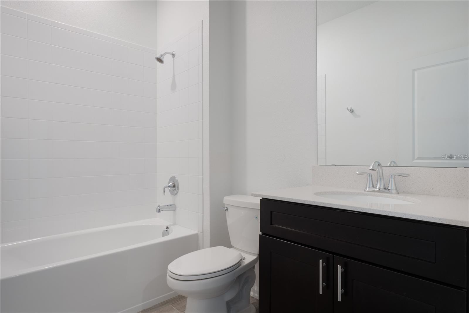 TRINITY LAKES PH 1 & 2 - Residential Lease